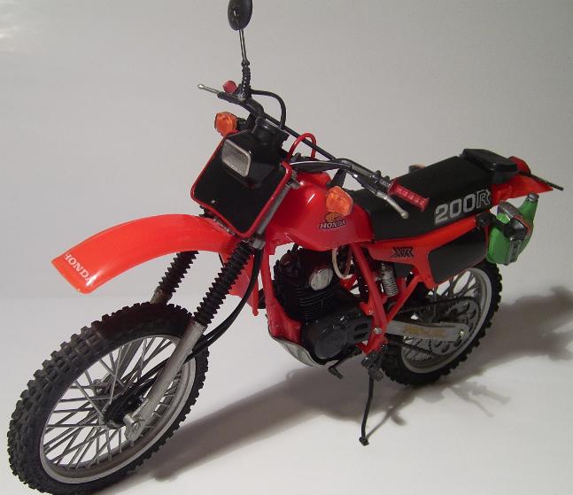 完成品 BANDAI バンダイ ホンダ HONDA XR200R 1/12 完成品 BANDAI
